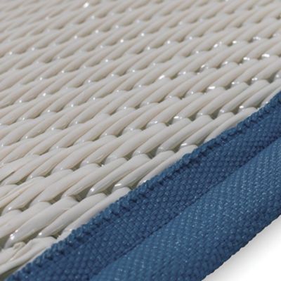 Camco 42834 6' Round Mat, Map Pattern