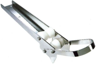 Lewmar 66840009 Bow Roller - Delta Style